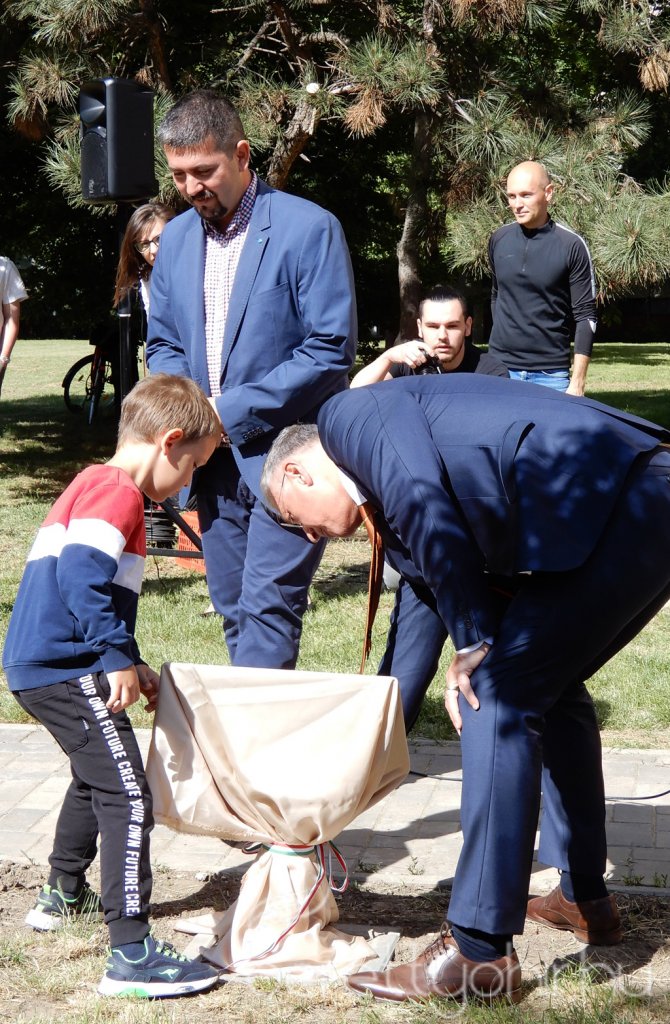 Életfa ültetés a város napján 26